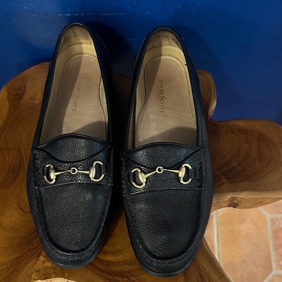 Men’s Vernon Scott Black Pebbled Leather Gold Horsebit Loafers Size 10